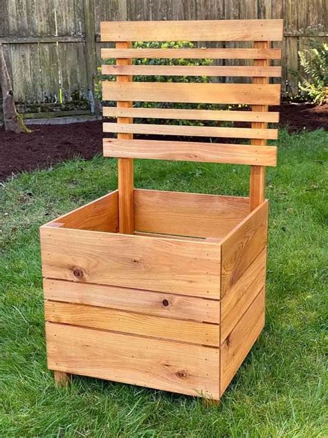 45 Easy and Amazing DIY Wooden Planter Box ideas You Can Make!