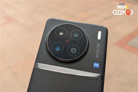 In Photos: Vivo X90 Pro With 1-inch Zeiss Camera Sensor Is Here - News18