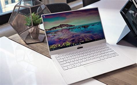 Dell XPS 13 9370 (2018) Review: Spun Glass, Killer Looks And Speed ...