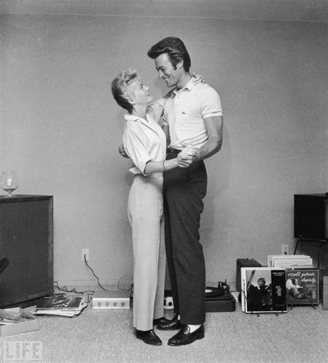 Clint Eastwood and his wife Maggie in 1965 : r/OldSchoolCelebs