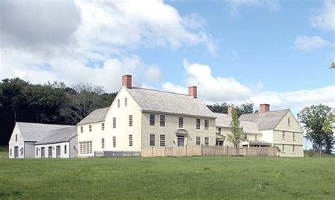 On the Market: Daryl Hall of Hall & Oates's Restored Revolutionary War ...