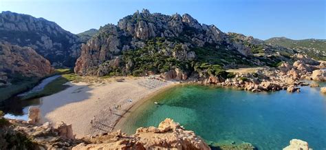 La spiaggia di Li Cossi a Costa Paradiso - Costa Paradiso Sardegna