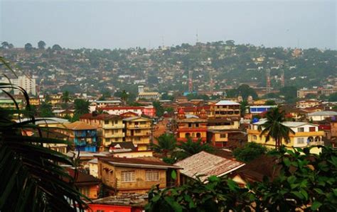 Freetown: video, popular tourist places, Satellite map, Images - Sierra Leone , Tours TV