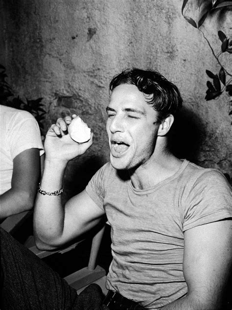 Brando Funny Vintage Photos, Vintage Humor, Classic Hollywood, Old Hollywood, Hollywood ...