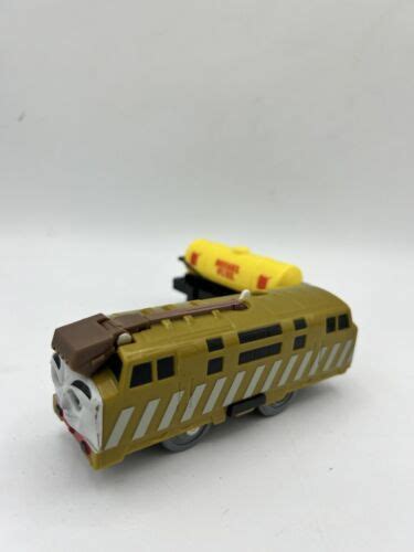 DIESEL 10 Thomas & Friends Trackmaster Motorized Train W/ Cargo Car ...