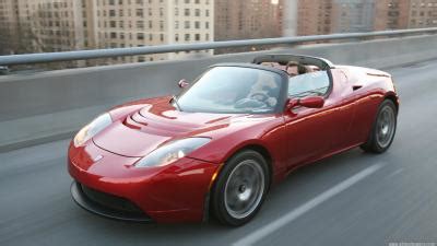 Specs for all Tesla Roadster versions