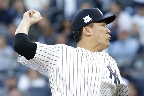 Masahiro Tanaka: Pitcher says he'll remain with New York Yankees for ...