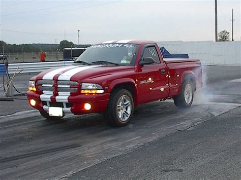 Dodge Dakota RT - specs, photos, videos and more on TopWorldAuto