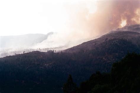 Yosemite Forest Fire | Driving through Yosemite, this fire c… | Flickr