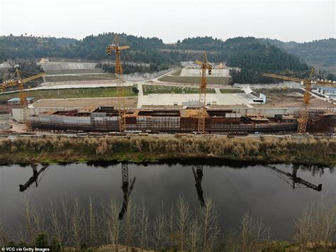 Aerial photographs reveal how the £125m Chinese replica of Titanic is taking shape | Daily Mail ...