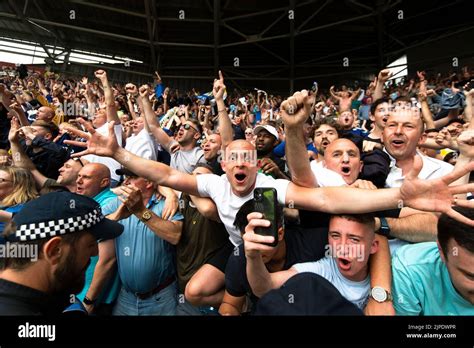 english football fans Stock Photo - Alamy