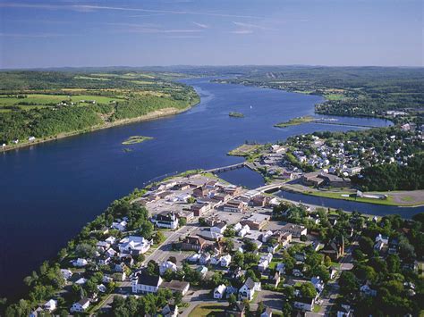 My Home town....Woodstock NB | Canada lakes, New brunswick, New ...