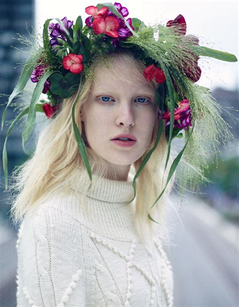 Midsummer Swedish Flower Crowns: Frida Gustavsson, Icona Pop, and More ...