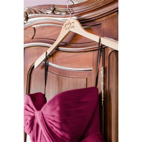 Personalized Wooden Hangers – Z Create Design