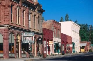 The 25 Best Small Towns in America | Architectural Digest