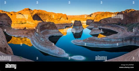 Reflection Canyon at Lake Powell in Glen Canyon National Recreation ...