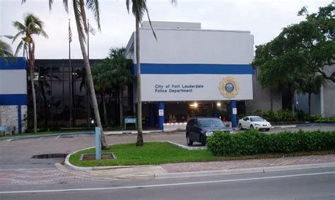 Breaking: Fort Lauderdale Police Department evacuated