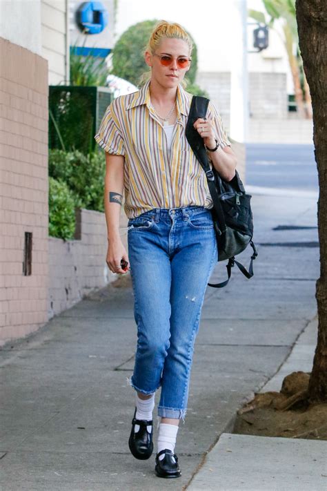 Kristen Stewart Nails Casual Cool In Laidback Denim | British Vogue