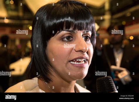 Labour mp for birmingham ladywood hi-res stock photography and images - Alamy