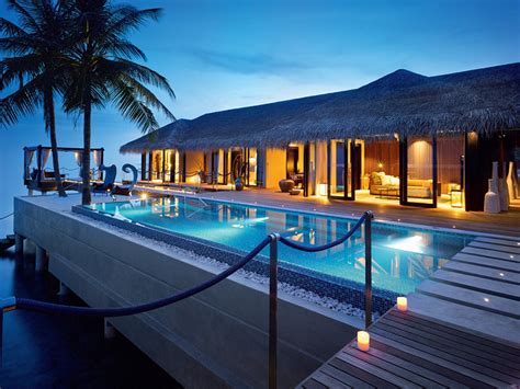 Tips for Choosing Luxury Accommodation for Your Maldives Holiday - Alpha Maldives Blog