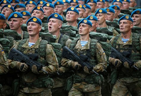 Ukraine puts on show of military strength during Independence Day parade in Kiev