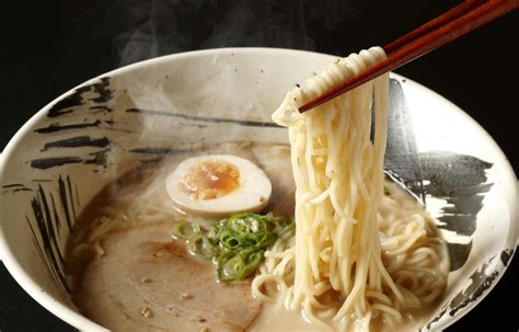 8 Extra-Thick Ramen Restaurants in Osaka | All About Japan