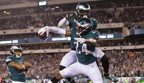 The Eagles Dominated The Redskins In Monday Night Football - ESPN 98.1 FM - 850 AM WRUF