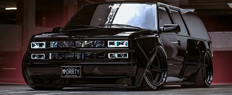 Widebody Chevrolet Tahoe Limited Looks Sinister in All-Black Rendering ...