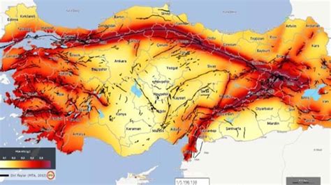 Yeni deprem haritasında İstanbul'da risk arttı