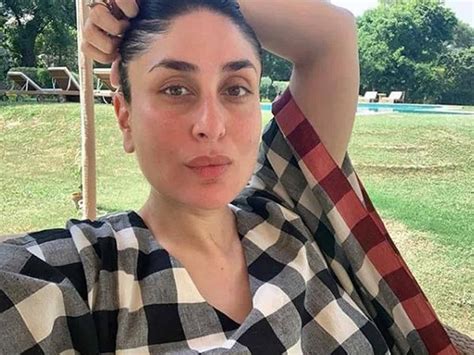 Kareena Kapoor treats fans to stunning 'no-makeup' selfie