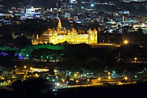 Chamundi Hills | Chamundeswari Temple |Mysore Attractions