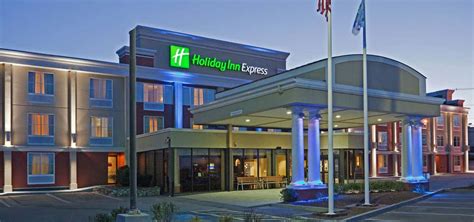 Holiday Inn Express Braintree, Quincy | Roadtrippers