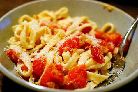 fusilli with baked tomato sauce | Recipe | Homemade pasta, Food, Pasta dishes