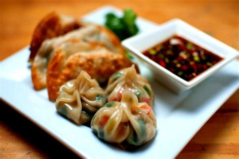 Around the World in 7 Vegan Dumplings - One Green Planet