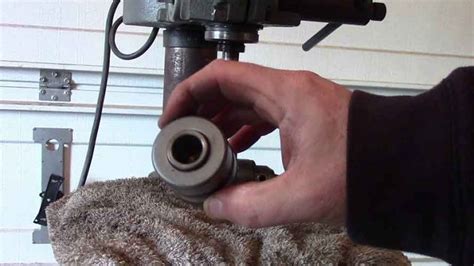 How to Remove Chuck from Drill Press for a Safe Replacement?