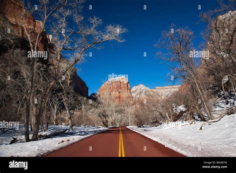 USA, Utah, Zion National Park, Zion Canyon Scenic Drive, winter Stock Photo - Alamy