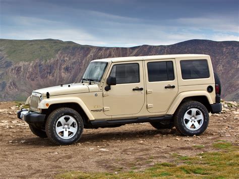 Jeep Wrangler Unlimited - Photos, News, Reviews, Specs, Car listings