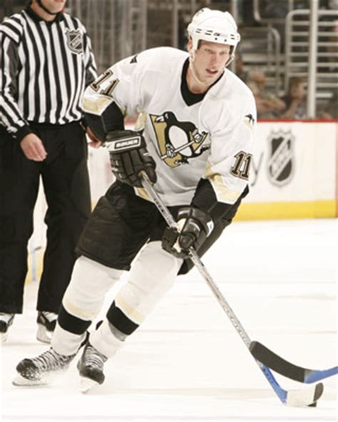 Jordan Staal can earn his colors (and paycheck) this season for Pittsburgh Penguins - PensBurgh