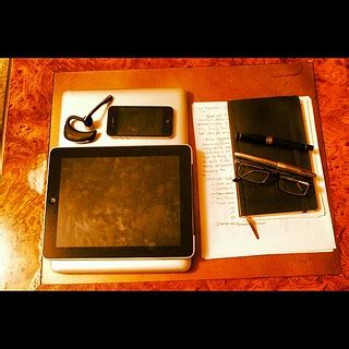 Apple- MacBookPro,iPhone,iPad Moleskine notebook, paper no… | Flickr