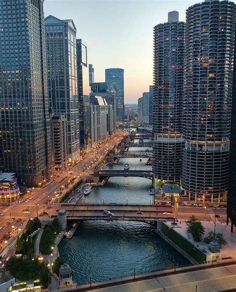 London house rooftop in Chicago! #ChicagoRooftop #ChitownMytown #Chicago in 2024 | Chicago ...