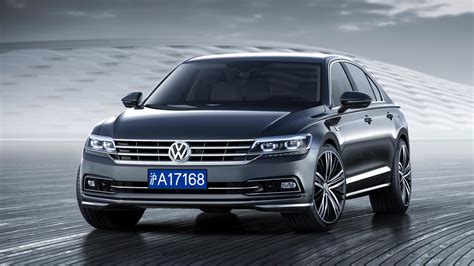 Volkswagen Phideon 2023 впервые появился в России