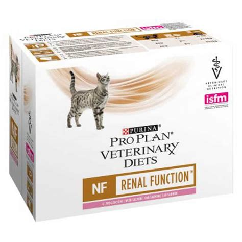 8 Best Low Protein Cat Food Options for Your Kitty 2022