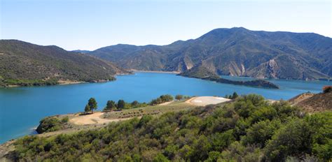 SCVNews.com | Pyramid Lake Closed to Boats Due to Low Water Levels | 04 ...