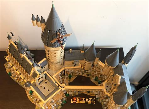 Review: building the epic 6000-piece Hogwarts Castle LEGO — Harry ...