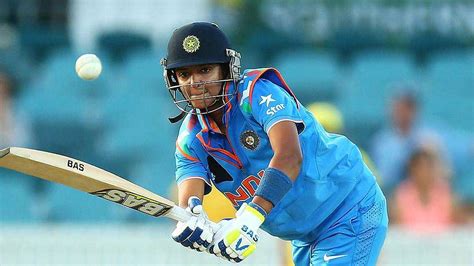 Harmanpreet Kaur's stunning innings sends India into their 2nd WWC final - Dynamite News