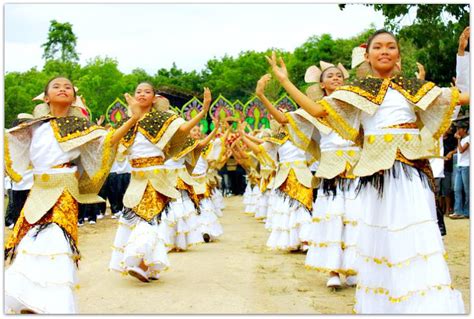 Banig Festival in Badian