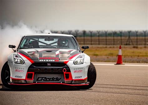 Nissan GT-R – Masato Kawabuta สร้างสถิติโลก Guinness ด้วยการ Drift ที่ ...