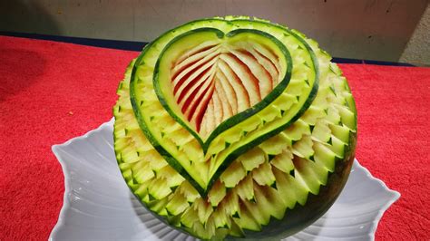 25 Beautiful Fruit Carving Works And Fruit Art Ideas For Your ...