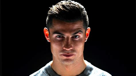 Cristiano Ronaldo CR7 In Black Background 4K 5K HD Cristiano Ronaldo ...