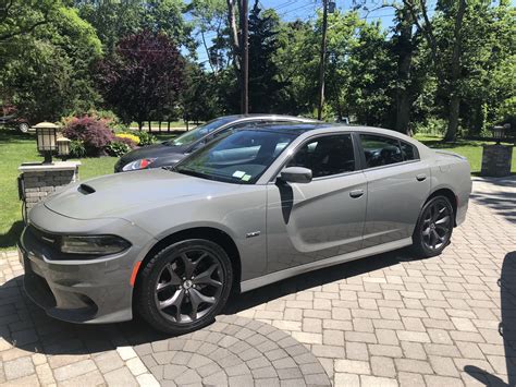 2018 Dodge Charger R/T Plus Super Track Pak in Destroyer Grey